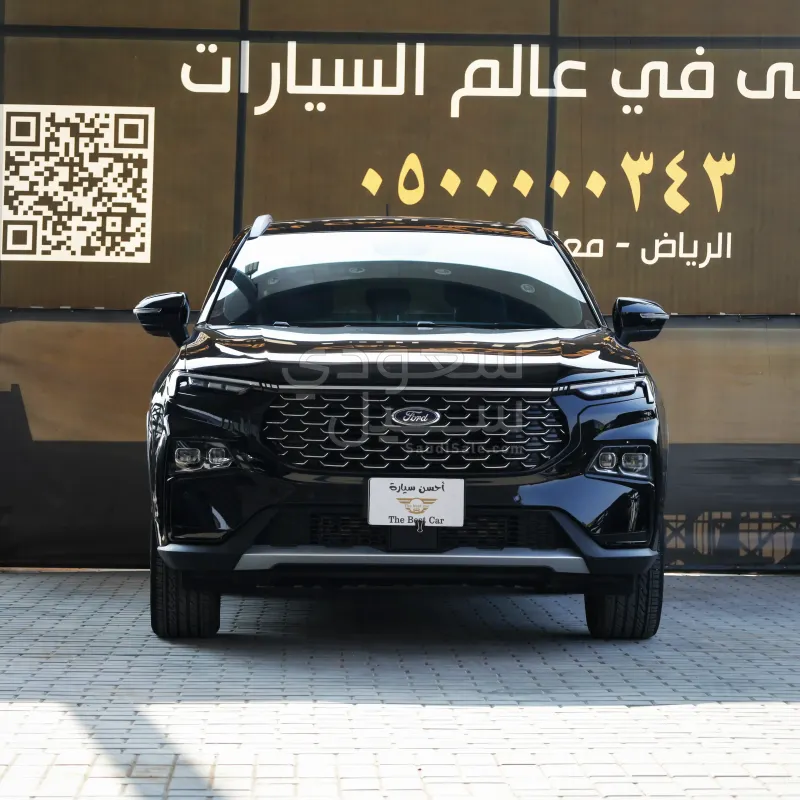 2024 فورد تيريتوري تيتانيوم بلس