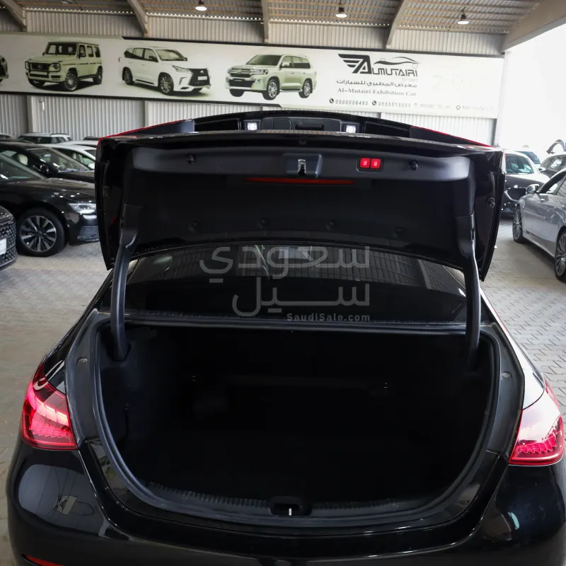 2022 مرسيدس - بنز سي 200