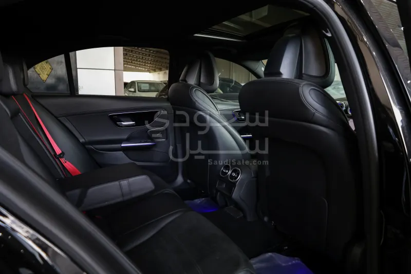 2022 مرسيدس - بنز سي 200