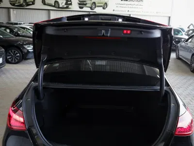 2022 مرسيدس - بنز سي 200