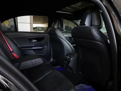 2022 مرسيدس - بنز سي 200