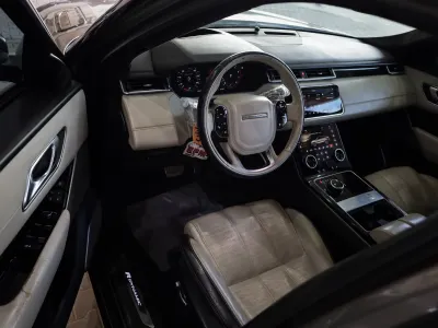 2018 لاند روفر رينج روفر فيلار أر - دايناميك