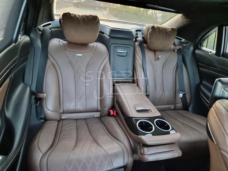 2015 مرسيدس - بنز إس 600