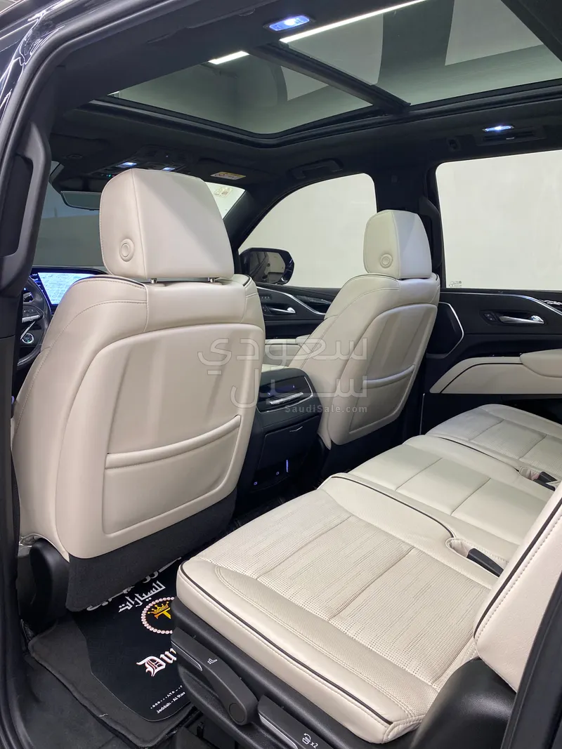 2022 كاديلاك اسكاليد