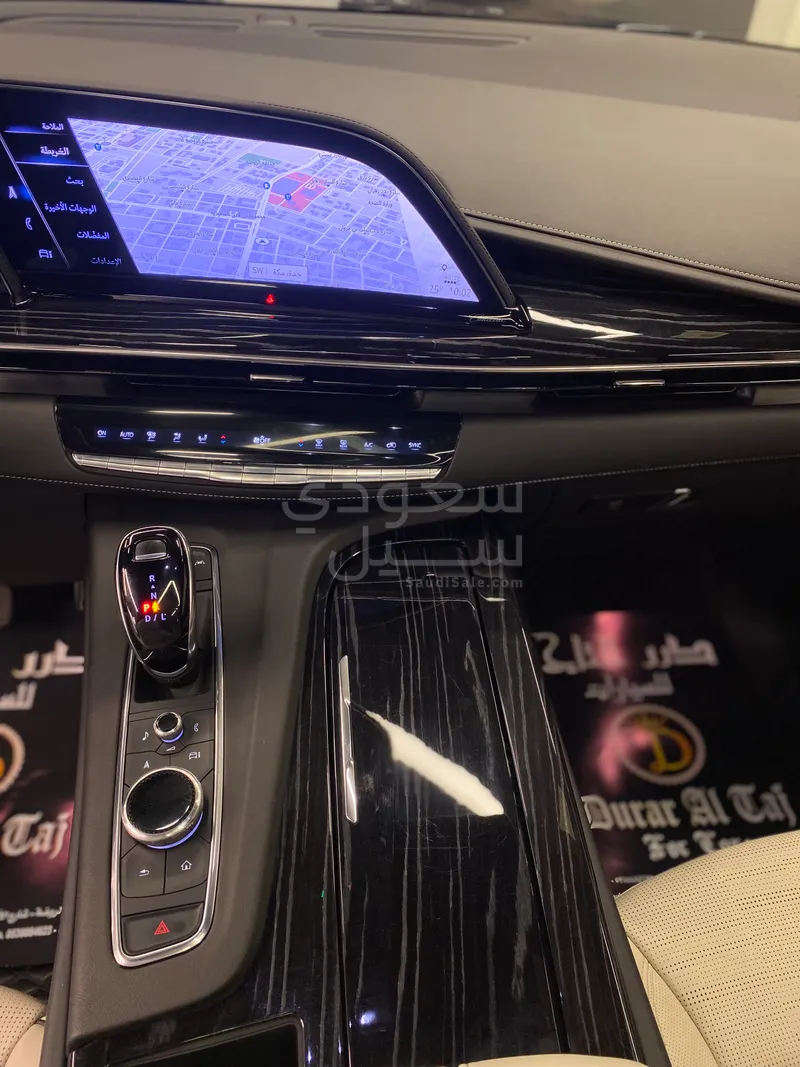 2022 كاديلاك اسكاليد