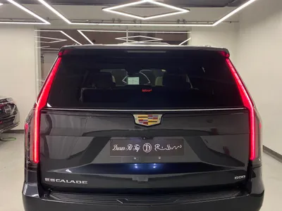 2022 كاديلاك اسكاليد