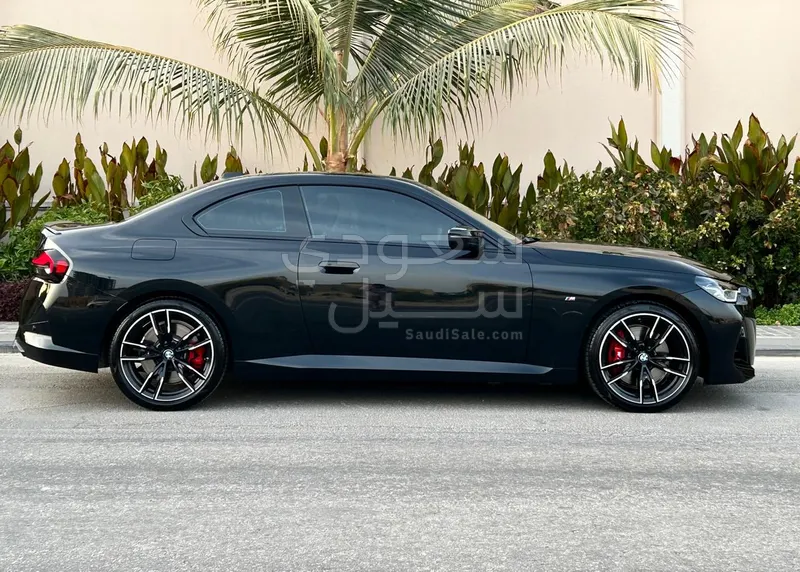 2025 بي ام دبليو الفئة الثانية إم240اي