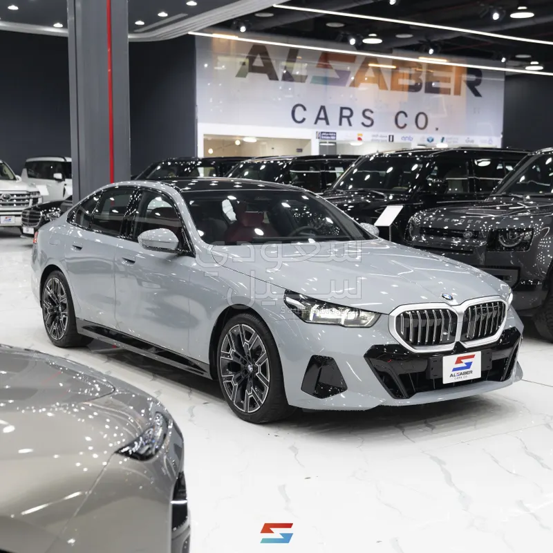 2026 بي ام دبليو الفئة الخامسة 520 أي