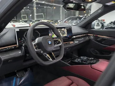 2026 بي ام دبليو الفئة الخامسة 520 أي