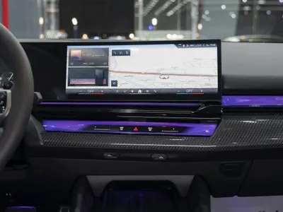 2026 بي ام دبليو الفئة الخامسة 520 أي