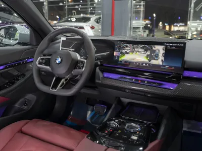 2026 بي ام دبليو الفئة الخامسة 520 أي