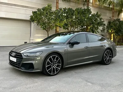 2023 اودي اي 7 55 تي اف اس اي