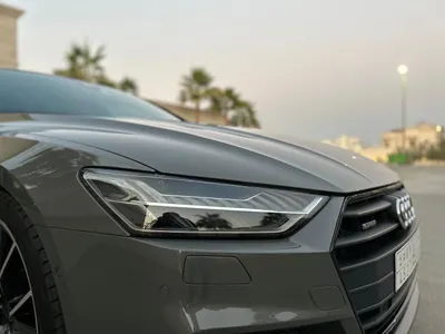 2023 اودي اي 7 55 تي اف اس اي