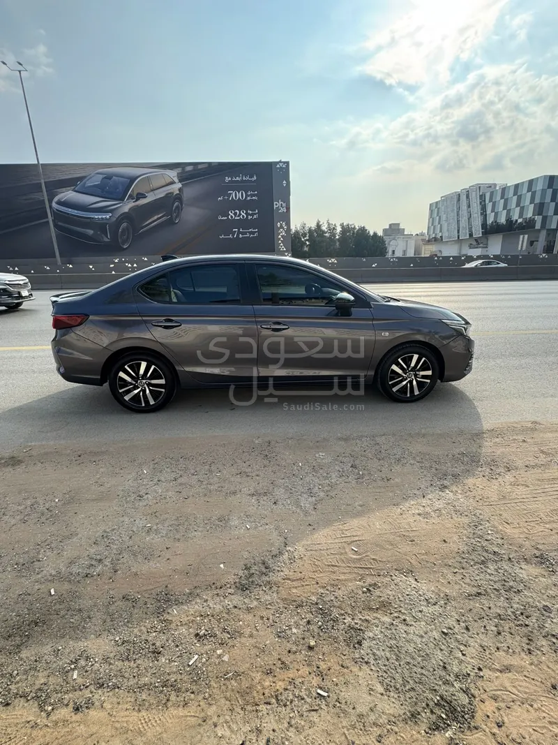 2022 هوندا سيتي دي إكس