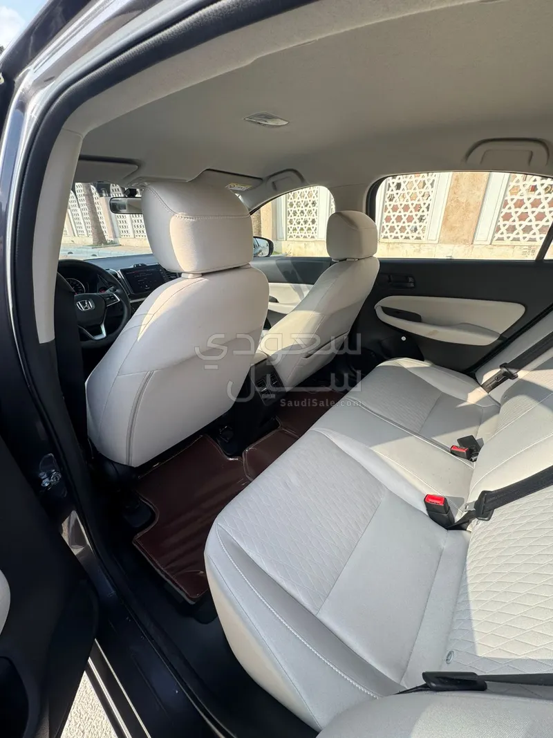 2022 هوندا سيتي دي إكس