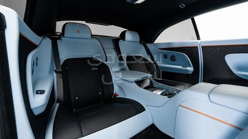 2024 رولز رويس سبيكتر