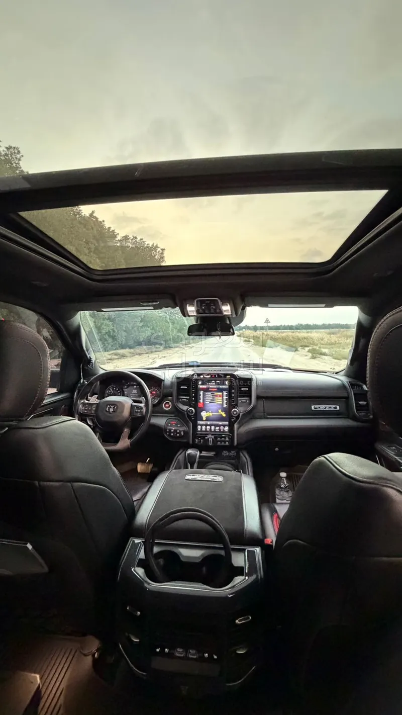 2021 دودج رام تي ار اكس