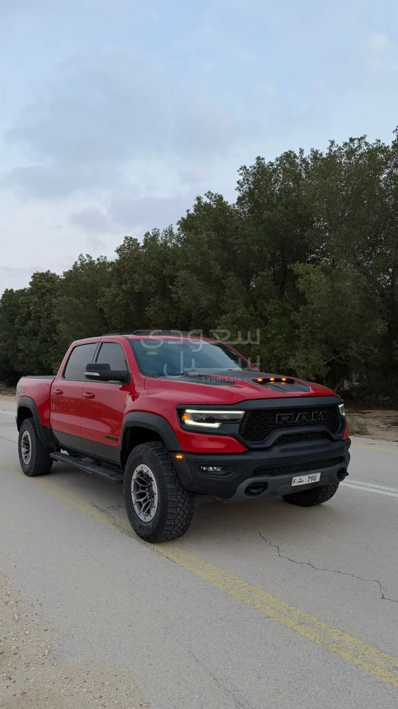 2021 دودج رام تي ار اكس
