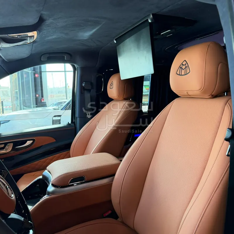 2025 مرسيدس - بنز فيتو