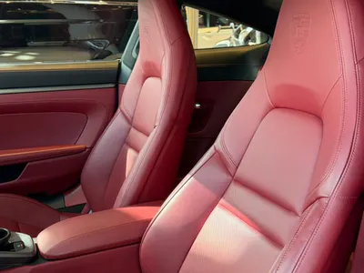 2024 بورش 911 كاريرا 4 اس