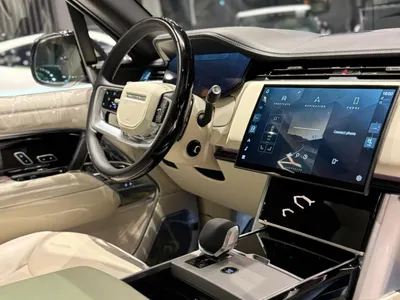 2025 لاند روفر رينج روفر اوتوبيوغرافي