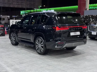 2022 لكزس إل إكس 600