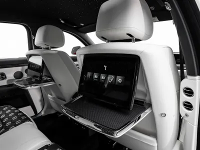 2026 رولز رويس قوست بلاك بادج