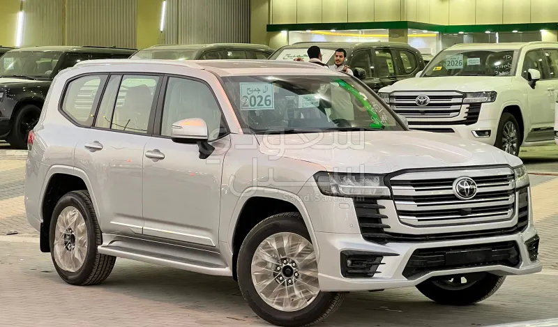 2026 تويوتا لاند كروزر جي اكس ار