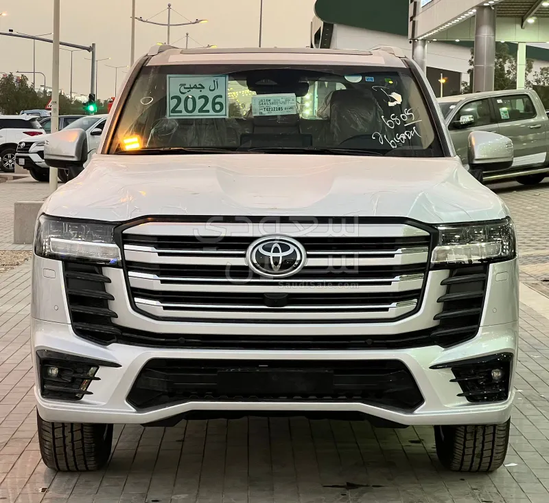 2026 تويوتا لاند كروزر جي اكس ار