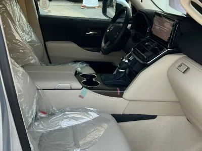 2026 تويوتا لاند كروزر جي اكس ار