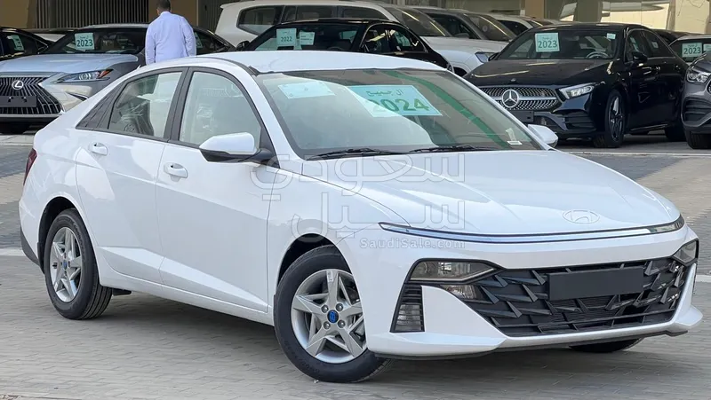 2024 هيونداي اكسنت