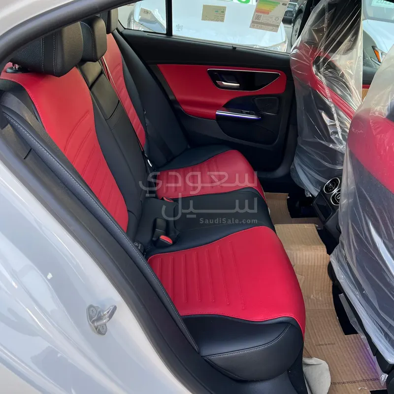 2022 مرسيدس - بنز سي 300