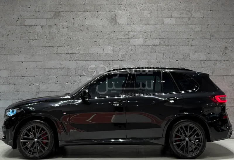 2022 بي ام دبليو الفئة اكس 5