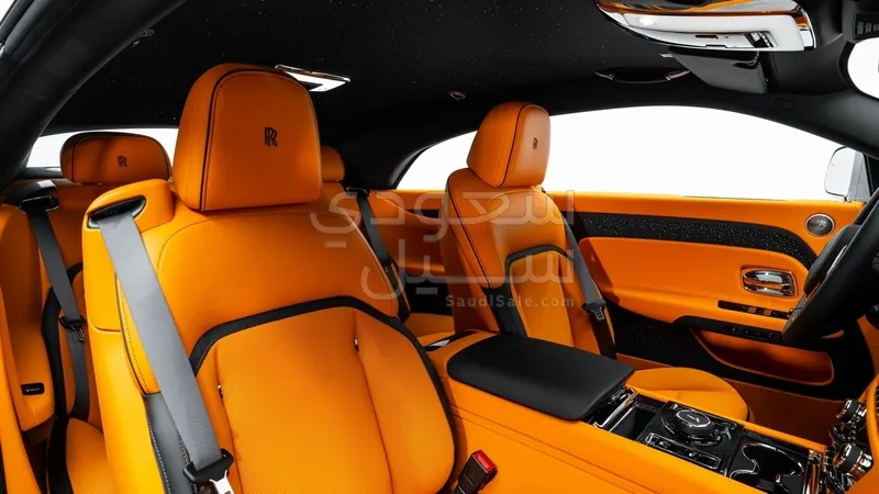 2026 رولز رويس سبيكتر بلاك بادج