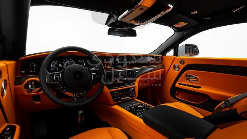 2026 رولز رويس سبيكتر بلاك بادج