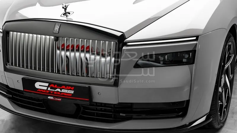 2026 رولز رويس سبيكتر بلاك بادج