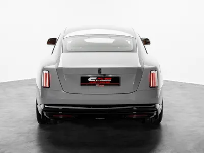 2026 رولز رويس سبيكتر بلاك بادج