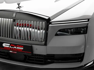 2026 رولز رويس سبيكتر بلاك بادج