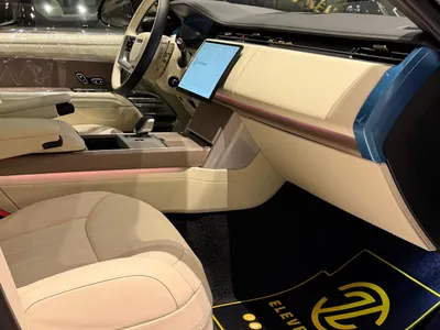 2025 لاند روفر رينج روفر اتش اس اي