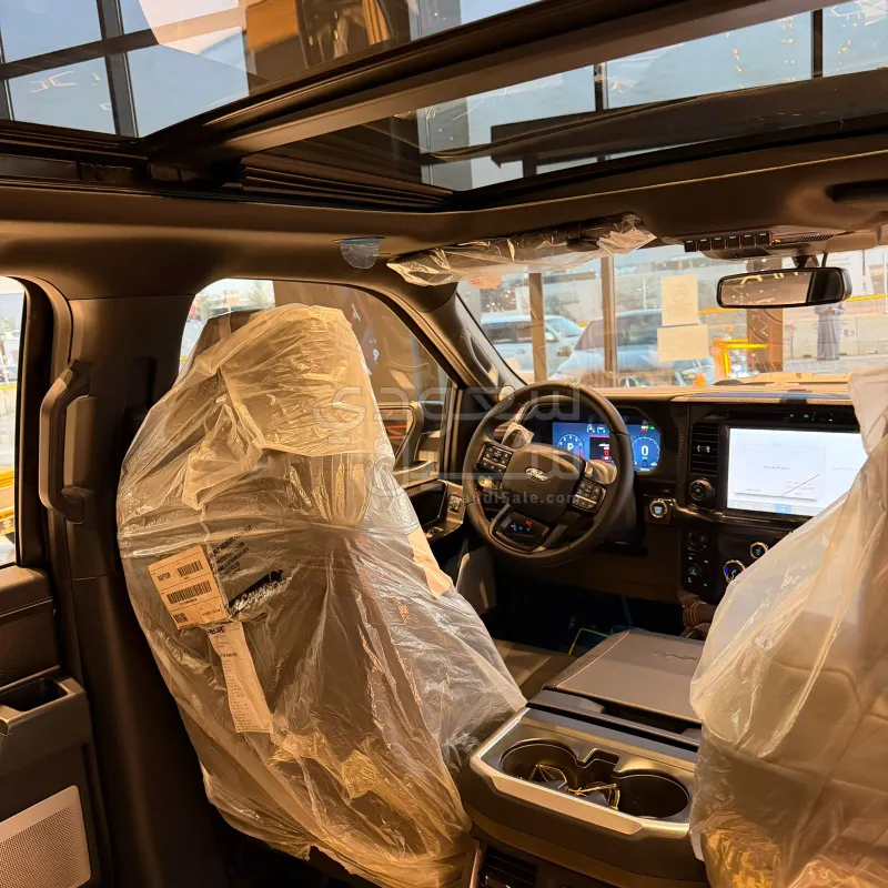 2025 فورد اف 150 رابتور ار