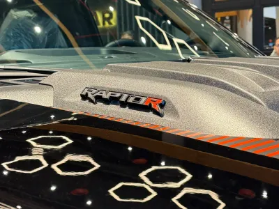 2025 فورد اف 150 رابتور ار