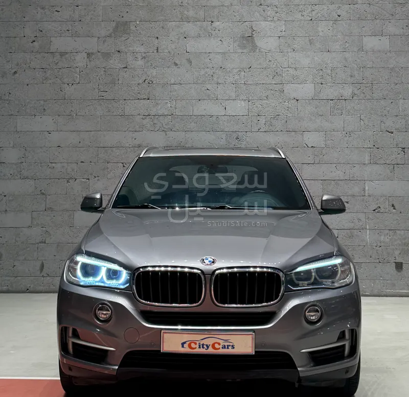 2016 بي ام دبليو الفئة اكس 5