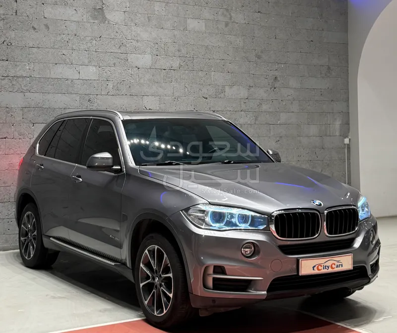 2016 بي ام دبليو الفئة اكس 5