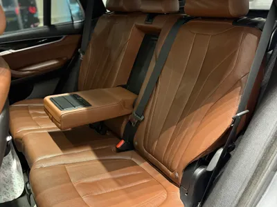 2016 بي ام دبليو الفئة اكس 5