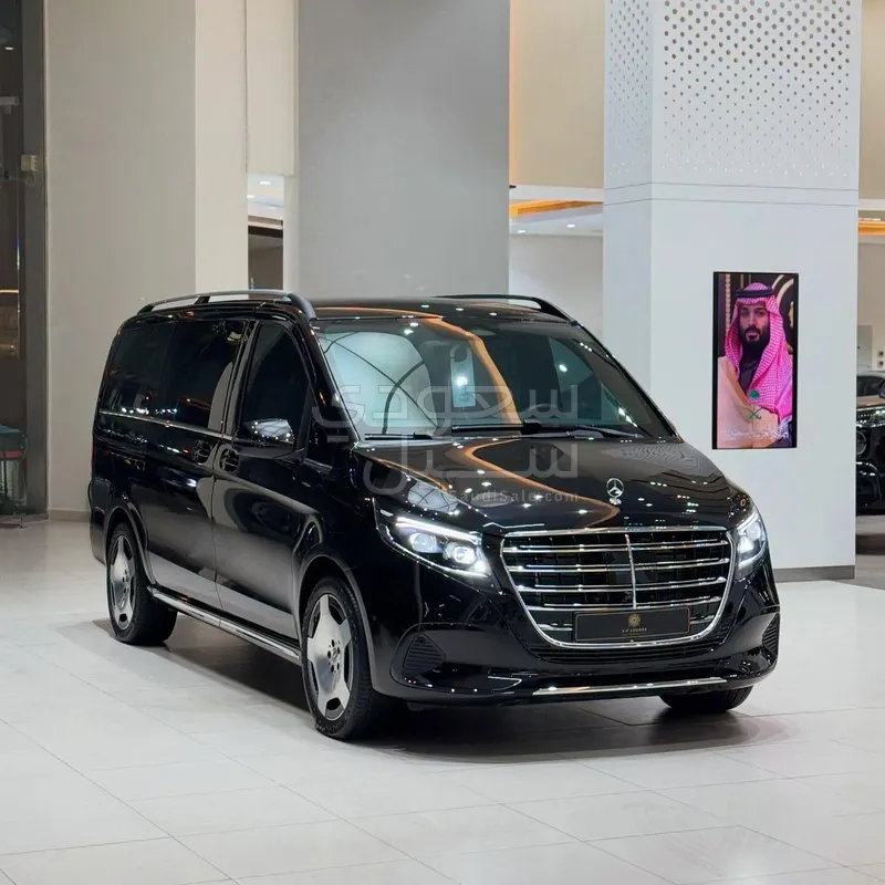 2025 Mercedes-Benz V 300