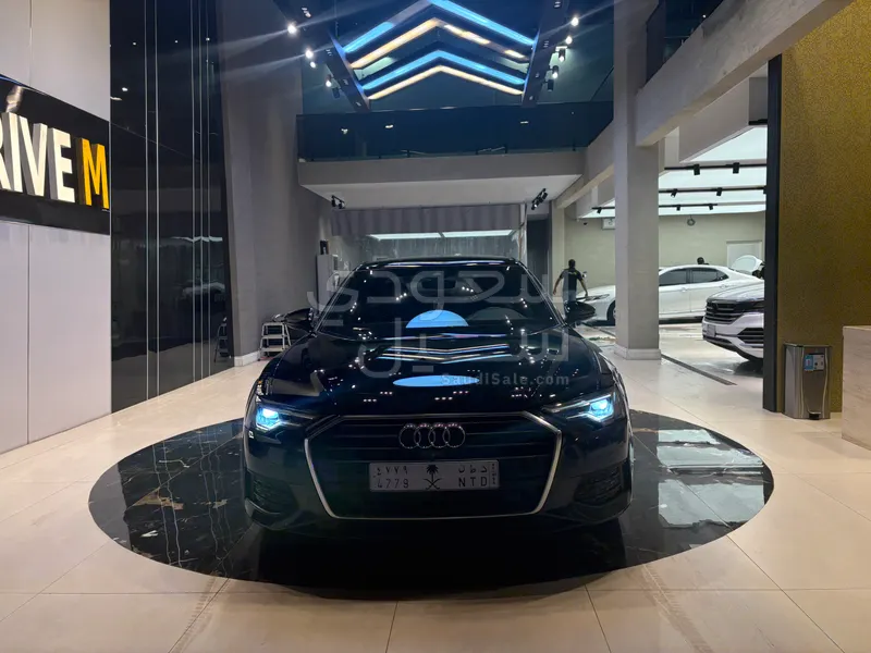 2020 اودي اي 6 40 تي اف اس اي