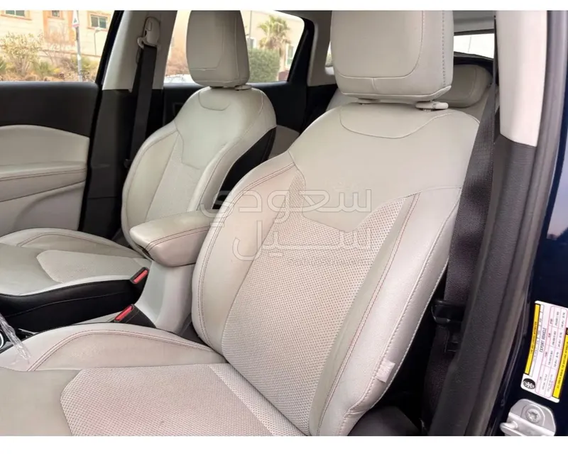 2020 جييب كومباس ليميتد