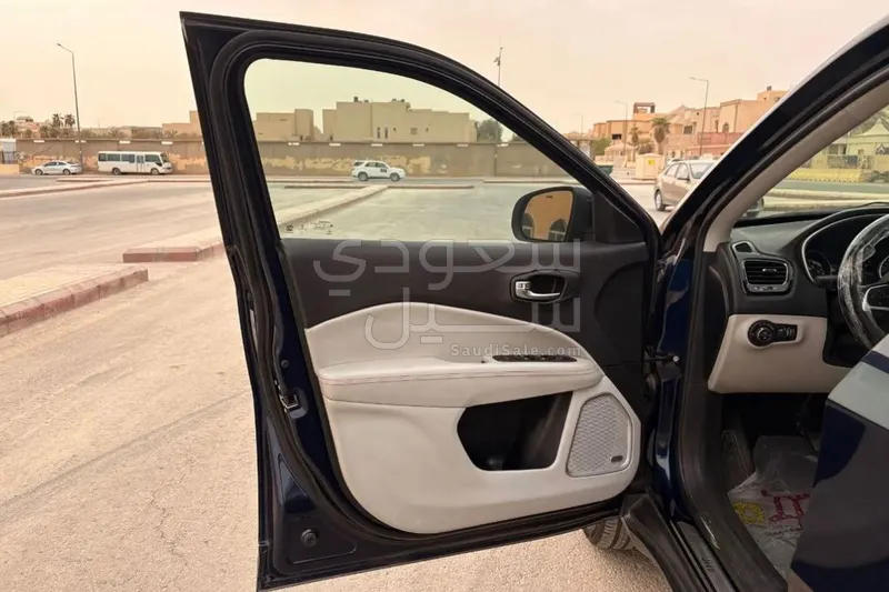 2020 جييب كومباس ليميتد