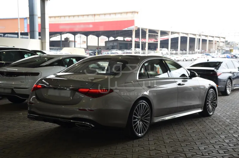 2021 مرسيدس - بنز إس 500 أي إم جي