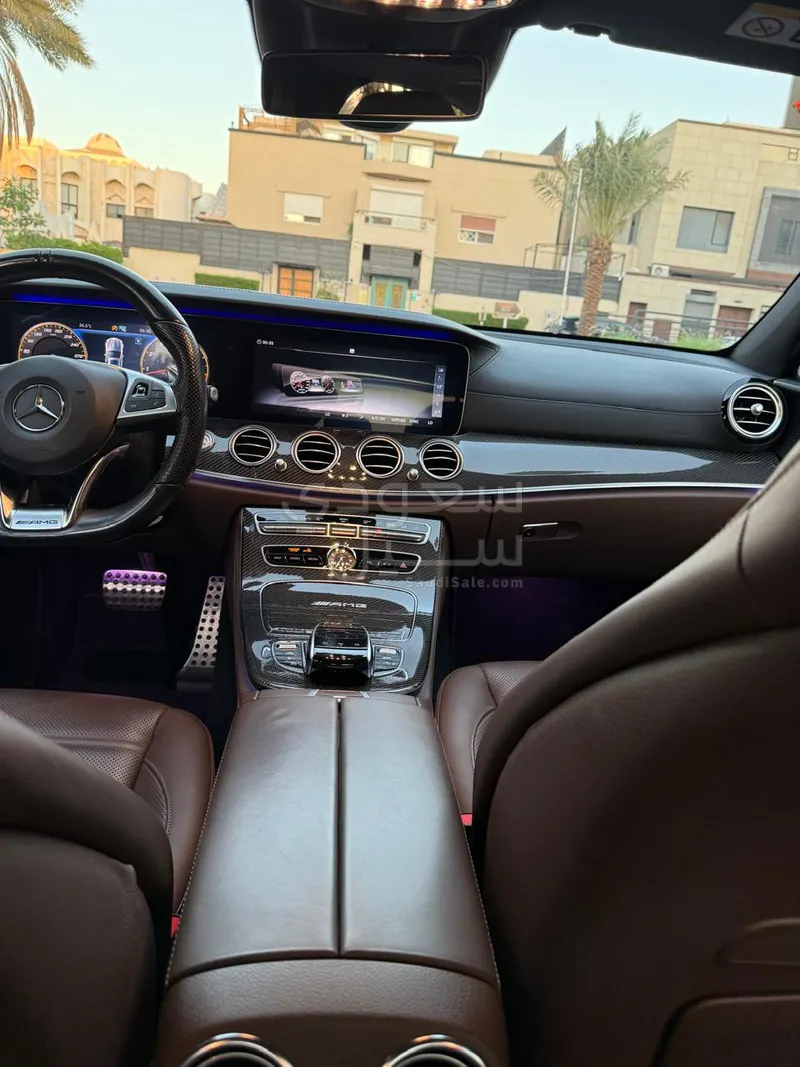 2018 مرسيدس - بنز إي 63 أي إم جي